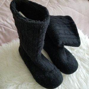 ROCKET DOG BLACK SWEATER BOOTS